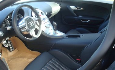 Bugatti Veyron 16.4 8