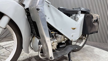 Velocette Valliant LE 200 NODDY BIKE 1950 192CC CLASSIC POLICE BIKE 12