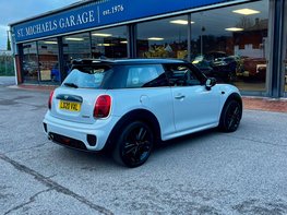 Mini Hatch 1.5 Cooper Sport Auto 3dr 8