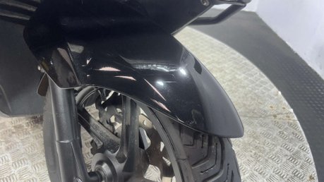 Honda PCX WW 2013 29K NEW MOT 125CC LEARNER SCOOTER SERVICED WARRANTY 10