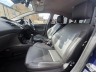 Ford Fiesta TITANIUM X 11
