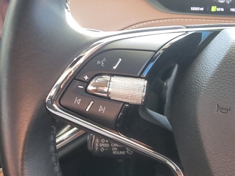 Skoda Enyaq 60 Suite Interior Assisted Drive Pack 51