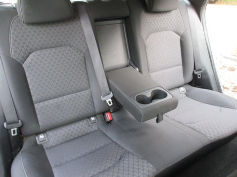 Kia Ceed 1.6 CRDi 2 NAV Sportswagon Euro 6 (s/s) 5dr 30