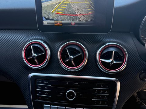 Mercedes-Benz A Class A 180 D SPORT 13