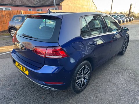 Volkswagen Golf SE NAVIGATION TSI BLUEMOTION TECHNOLOGY 2