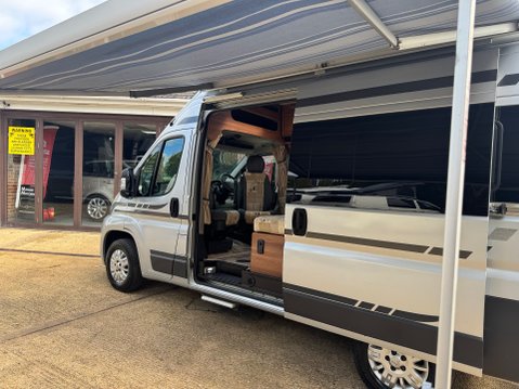 Autosleeper Dorset ES MODEL BIG SPEC 3.0 LITRE 31