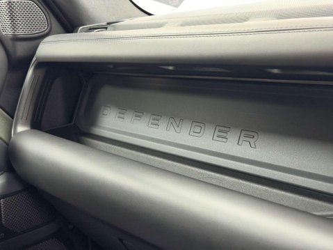 Land Rover Defender 3.0 P400 MHEV X SUV 5dr Petrol Auto 4WD Euro 6 (s/s) (400 ps) 60
