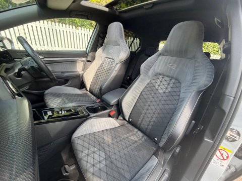 Volkswagen Golf R-LINE ETSI DSG 54