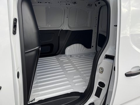 Peugeot Partner BLUEHDI PROFESSIONAL L1 10