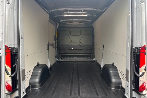 Ford Transit 350 L3 H2 Limited 130 ps Selectshift Automatic Panel Van - Sat Nav 13