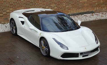 Ferrari 488 Spider 10