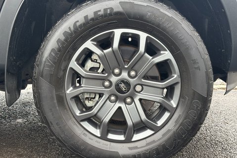 Ford Ranger Wildtrak 4x4 240 ps V6 Double Cab Pickup - Electric Roller Shutter 36