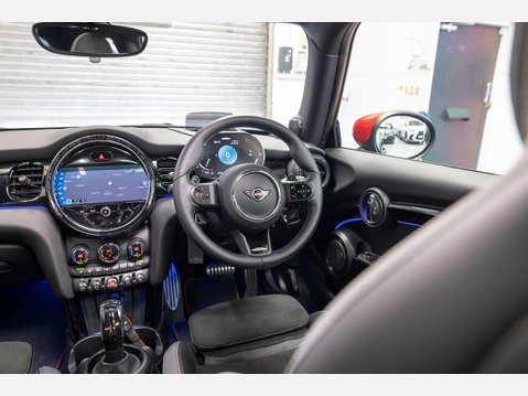 Mini Hatch 2.0 John Cooper Works Steptronic Euro 6 (s/s) 3dr 36