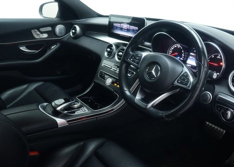 Mercedes-Benz C Class 2.1 C250d AMG Line (Premium Plus) Saloon 4dr Diesel 7G-Tronic+ Euro 6 (s/s) 45