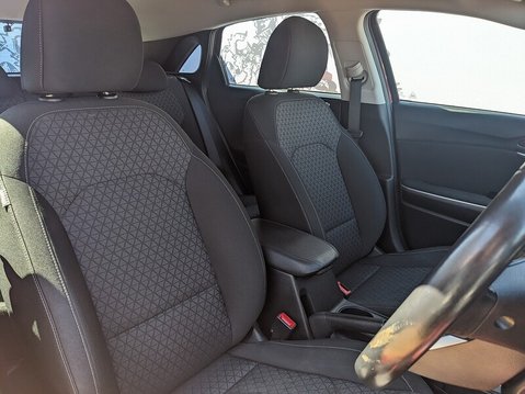 Kia Ceed CRDI 2 ISG 12