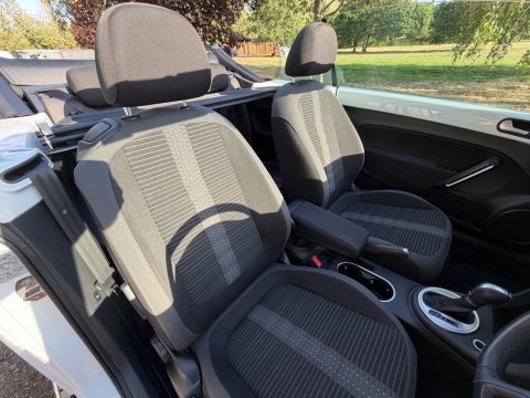 Volkswagen Beetle SPORT TDI BLUEMOTION TECHNOLOGY DSG 31