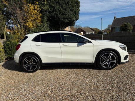 Mercedes-Benz GLA 2.1 GLA220d AMG Line (Premium Plus) SUV 5dr Diesel 7G-DCT 4MATIC Euro 6 (s/ 6