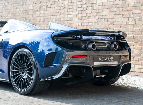 McLaren 675LT Spider MSO Carbon Series 27