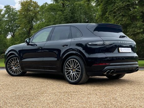 Porsche Cayenne V8 TURBO TIPTRONIC 7