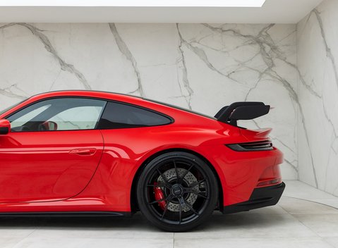 Porsche 911 (992) GT3 27