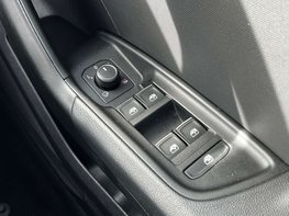 Audi A1 1.0 A1 Sportback 25 TFSI Black Edition Semi-Auto 5dr 58