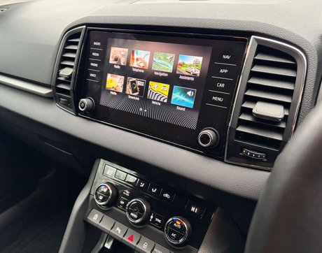 Skoda Karoq 1.5 Karoq SE Technology TSi Semi-Auto 5dr 14