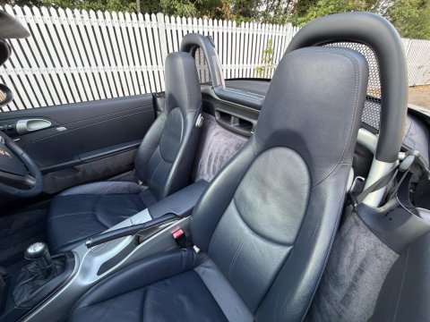 Porsche Boxster 24V S 47