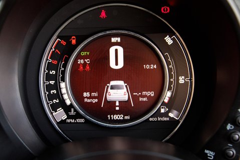 Fiat 500 DOLCEVITA PLUS MHEV 15