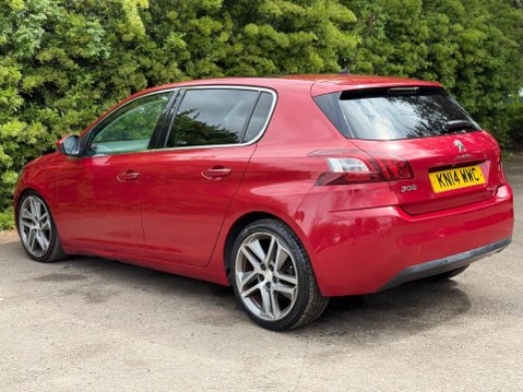 Peugeot 308 1.6 e-HDi Feline Euro 5 (s/s) 5dr 4