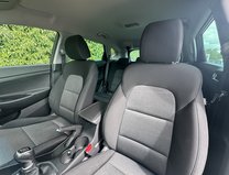 Hyundai TUCSON (Sold)1.6 GDi SE Nav SUV 5dr Petrol Manual Euro 6 (s/s) (132 ps) 8