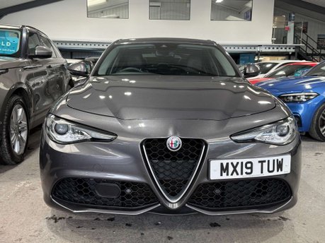 Alfa Romeo Giulia 2.0 Giulia Veloce TB Auto 4dr