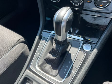 Volkswagen Golf 2.0 TSI R Hatchback 5dr Petrol DSG 4Motion Euro 6 (s/s) (310 ps) 31