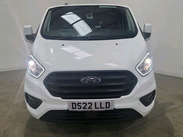 Ford Transit Custom Transit Custom 320 L2 Diesel FWD 2.0 EcoBlue 130ps H1 Trend 9-Seater 2