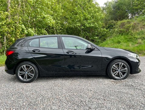 BMW 1 Series 2.0 118D Sport 5dr 3