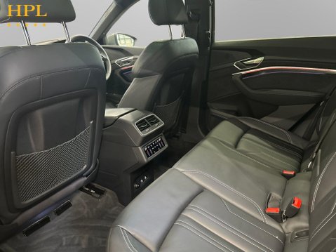 Audi Q8 55 S line SUV 5dr Electric Auto quattro 114kWh (11kW Charger) (408 ps) 1 Ow 21