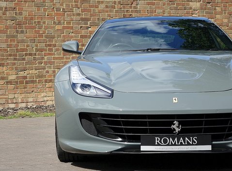 Ferrari GTC4 Lusso 7