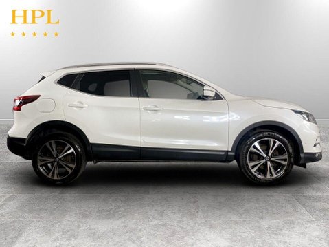 Nissan Qashqai 1.5 dCi N-Connecta SUV 5dr Diesel DCT Auto Euro 6 (s/s) (115 ps) Air Con - 8