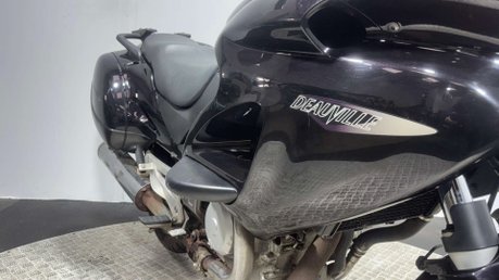 Honda NT650V Deauville 26K 2001 GOOD RUNNING PROJECT BIKE SPARES OR REPAIR 650CC 23