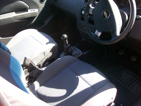 Chevrolet Kalos S 5