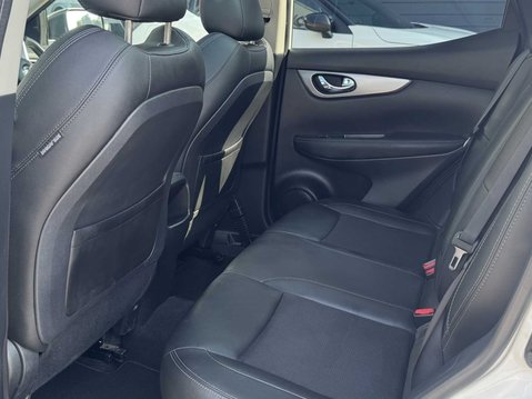 Nissan Qashqai TEKNA DCI 7