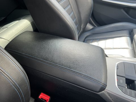 BMW 3 Series 2.0 320i M Sport Touring 5dr Petrol Auto Euro 6 (s/s) (184 ps) 33