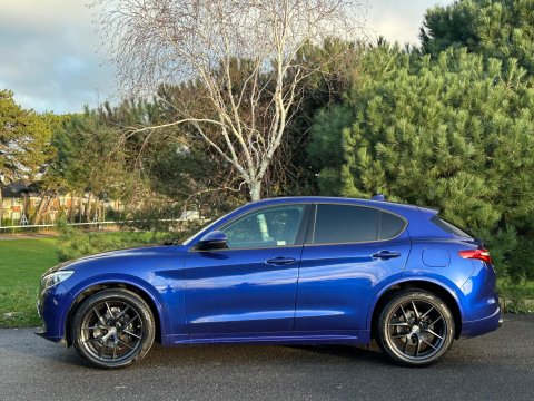 Alfa Romeo Stelvio 2.0T Veloce Auto Q4 AWD Euro 6 (s/s) 5dr 7