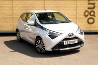 Toyota Aygo VVT-I X-PLAY 1