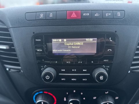 Iveco Daily 70C18HB 16