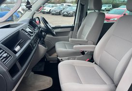 Volkswagen California BEACH 2.0 TDI AUTO CAMPERVAN 41