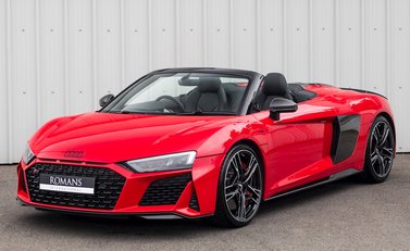 Audi R8 Spyder V10 Performance Carbon Black 6
