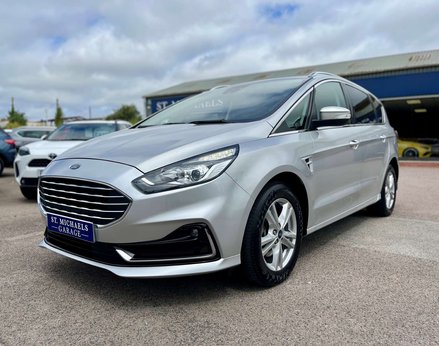 Ford S-Max 2.5 S-Max Titanium HEV CVT 5dr 76