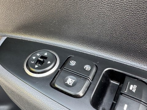 Hyundai i10 1.2 Premium SE Euro 6 5dr 32