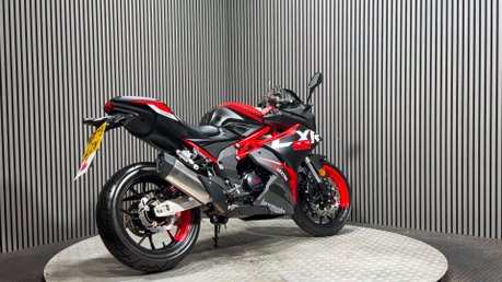 Lexmoto LXR SE 2025 ONLY 2K 1 OWNER 125CC SPORTS BIKE 6