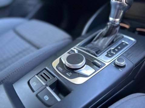 Audi A3 TFSI SPORT 14